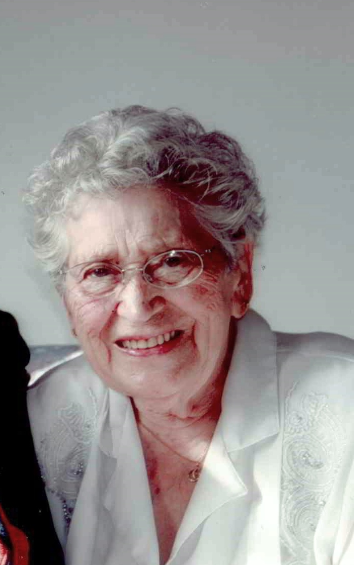 Violette Houle Vaillancourt