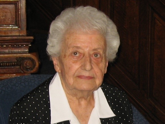 Frances May Dewar (nee Mastine)