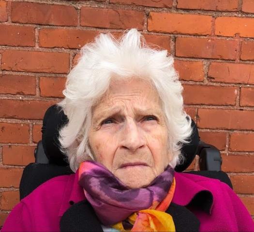 Lauretta Vachon Bourbeau