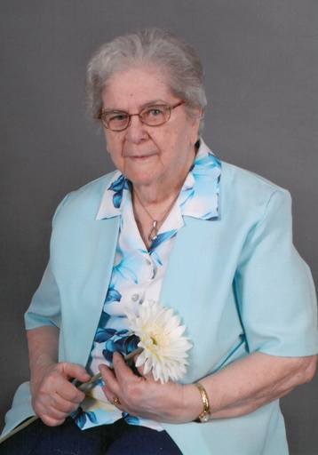 Thérèse Benoit (Spooner)