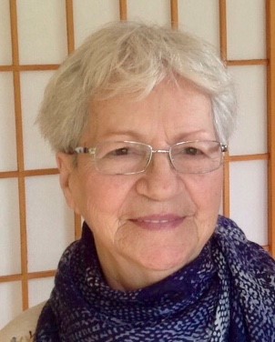 Carmen Dumont