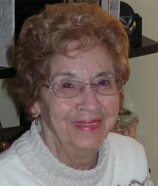 Reina Desmarais Simard