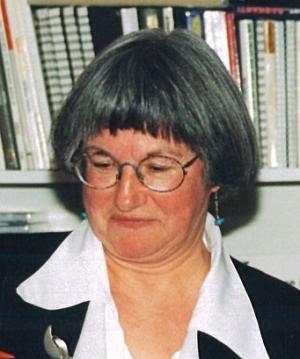 Jacqueline HALLÉ
