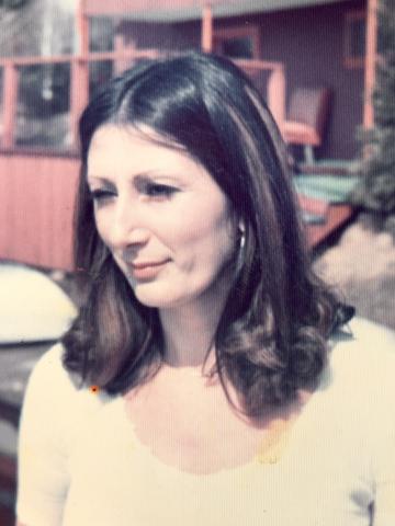 Mona Vallières
