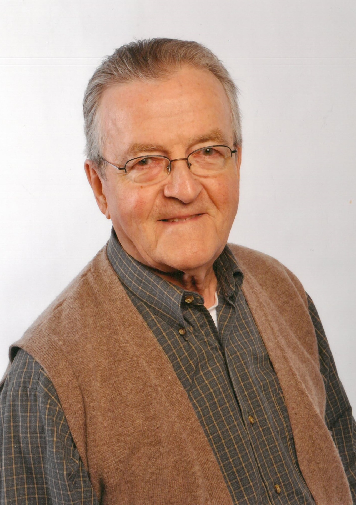 Elmer Byrns