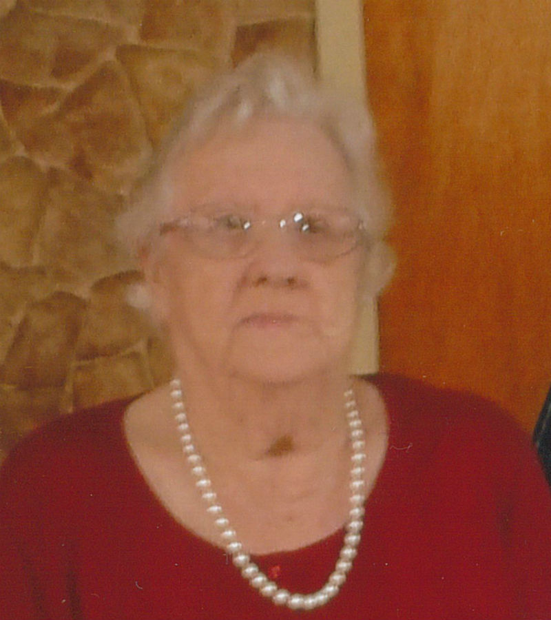 Vivian Evelyn Lyon Dion